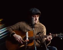 CHRIS HELME